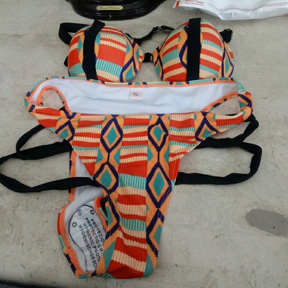 SOLD Swim Suit New Women Size XL - Picture 3 of 4
